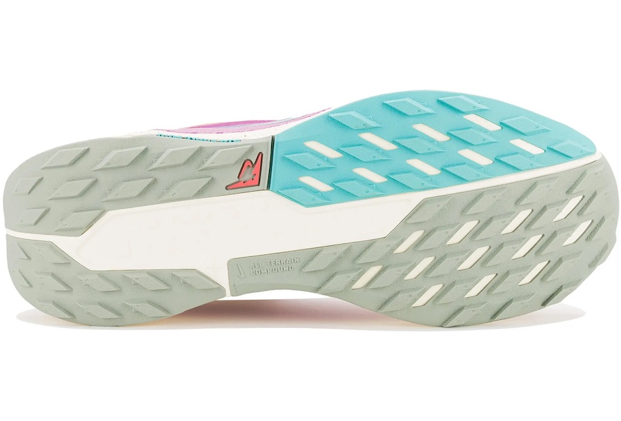 semelle crampons nike pegasus trail 5 gore tex