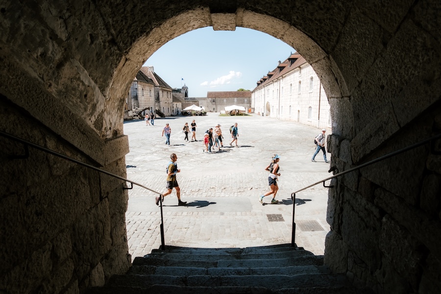 passage citadelle besancon trail des forts